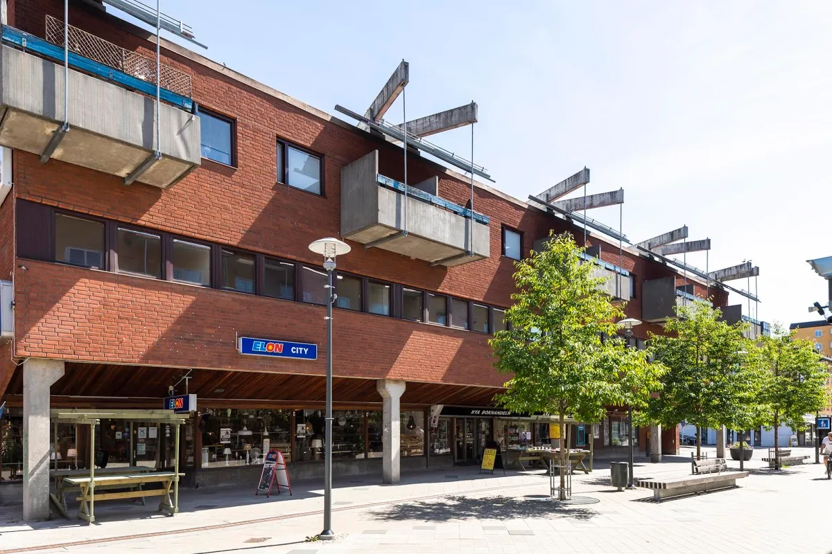 Hyttgatan 18