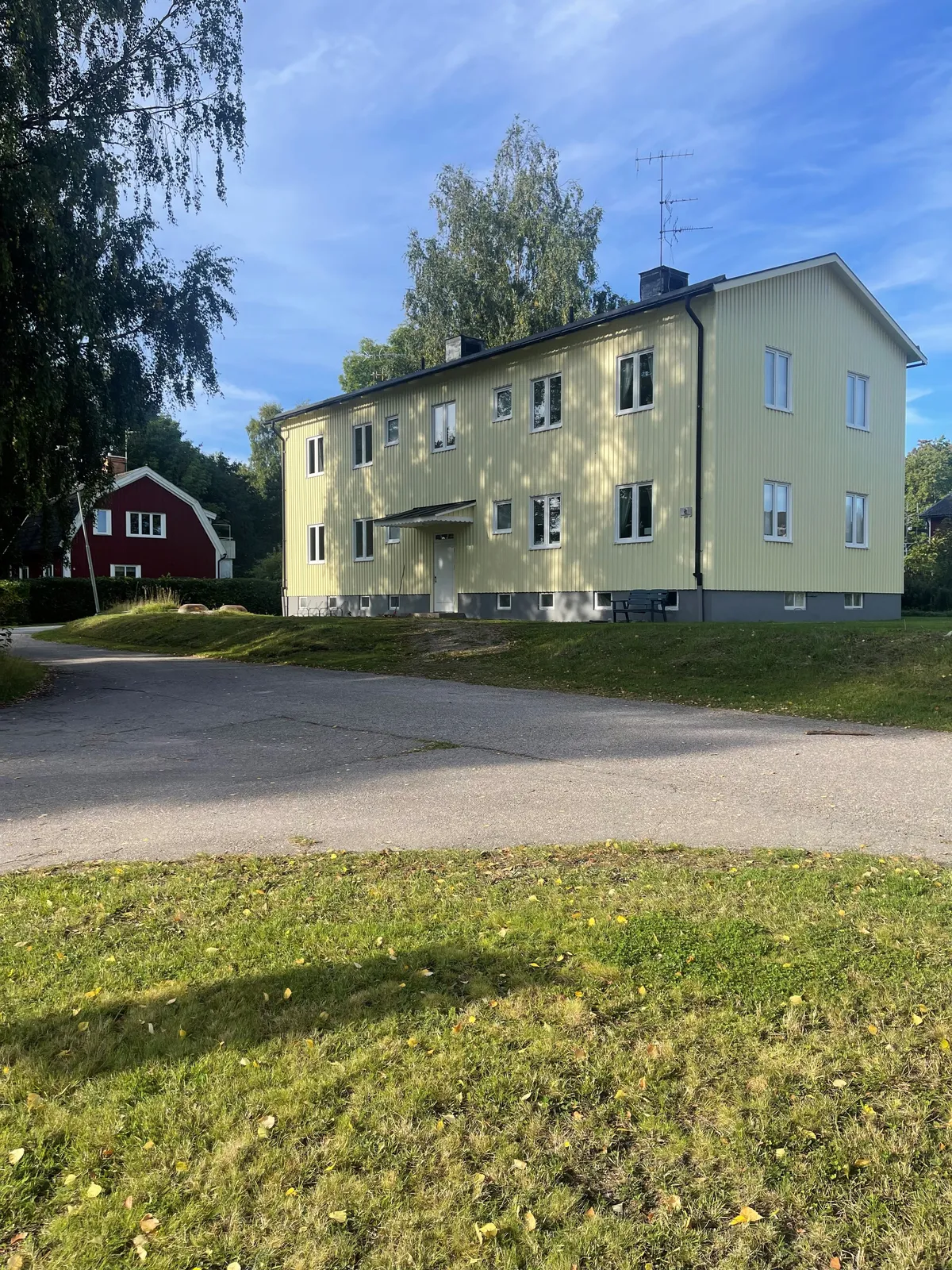 Ängsbacksvägen