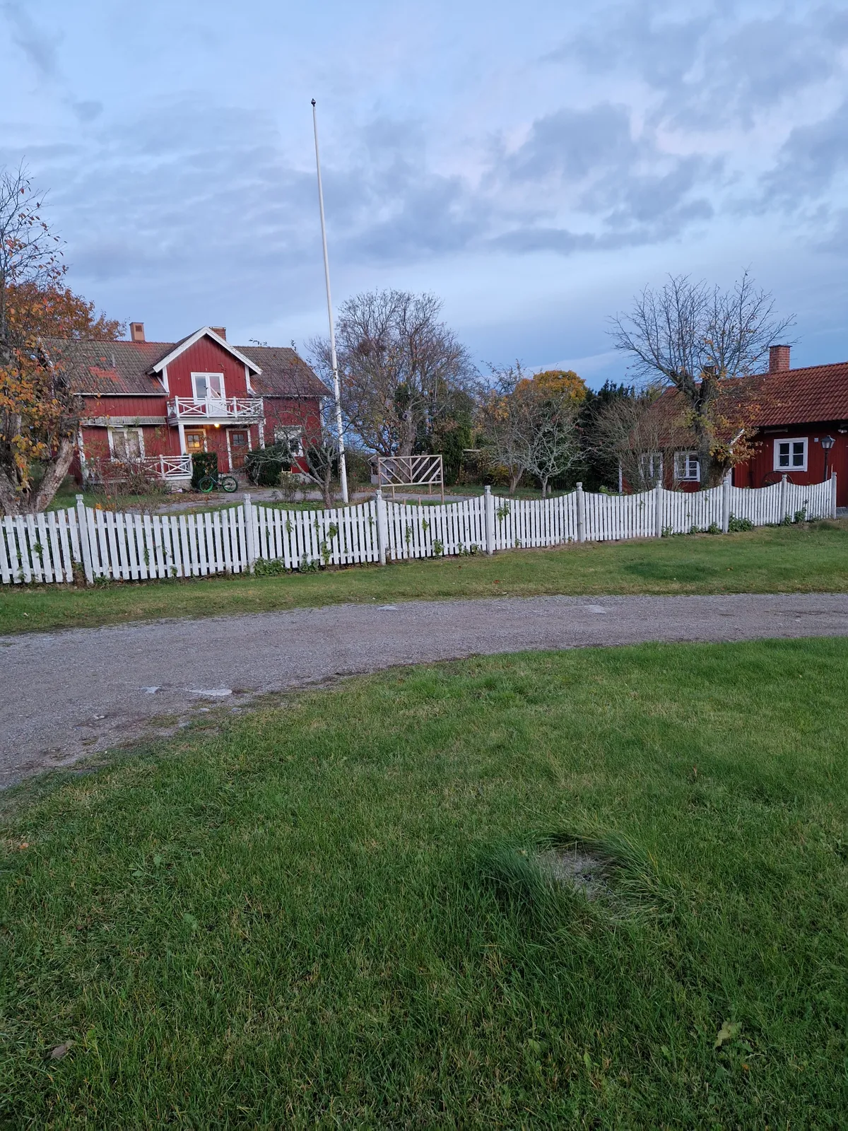 Tillinge Stora Järstena
