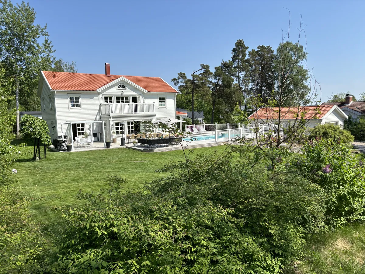 Skåvsjöparksvägen