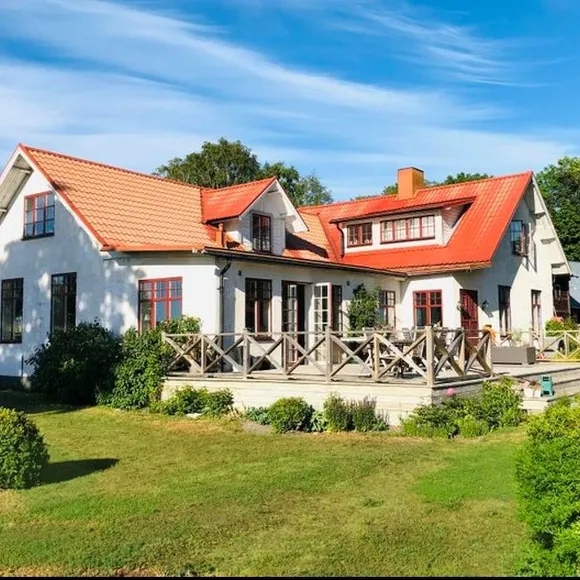 VÄSTERGARN ÖVIDE